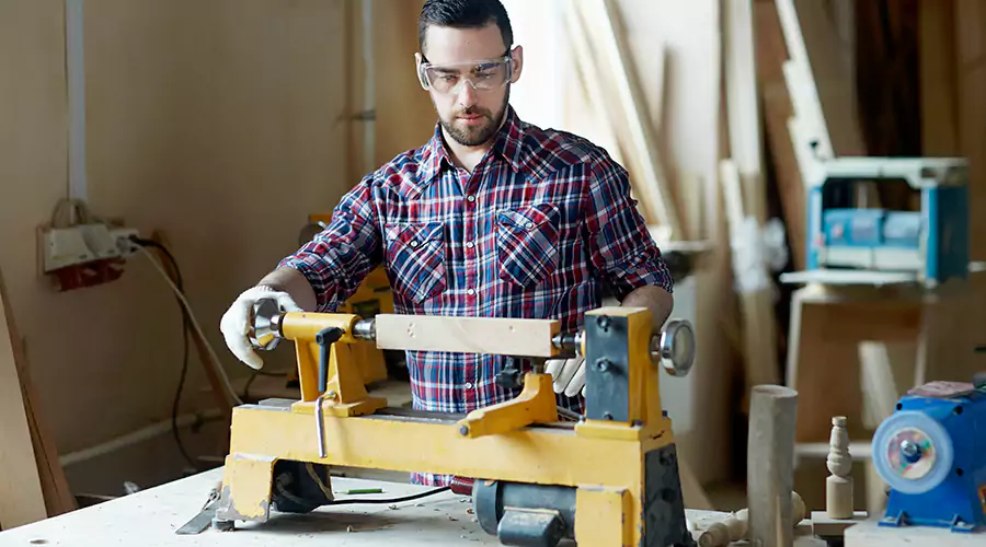 The Complete Guide to Hiring a Professional Carpenter in Dubai