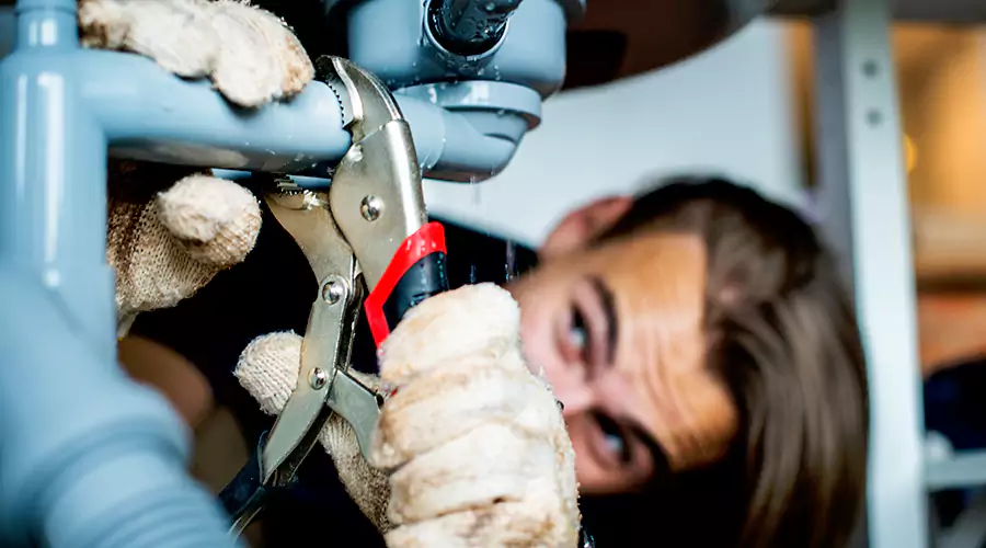 How to Fix a Home Water Pipe Leak Repair in Dubai: A Useful Guide